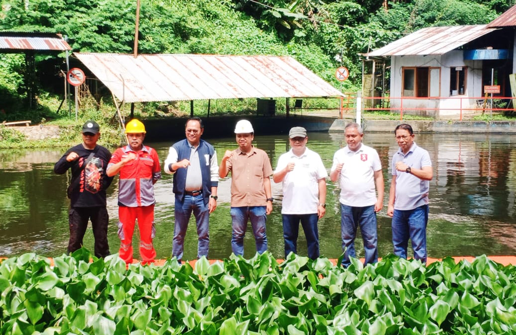Bupati Tendean Tinjau Pembersihan Eceng Gondok DAS Tondano