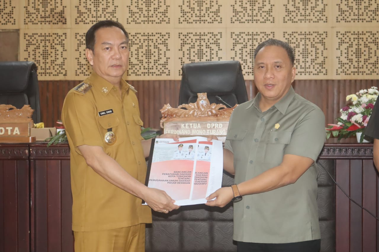 Wali Kota Tomohon Sampaikan 3 Ranperda ke Wakil Rakyat