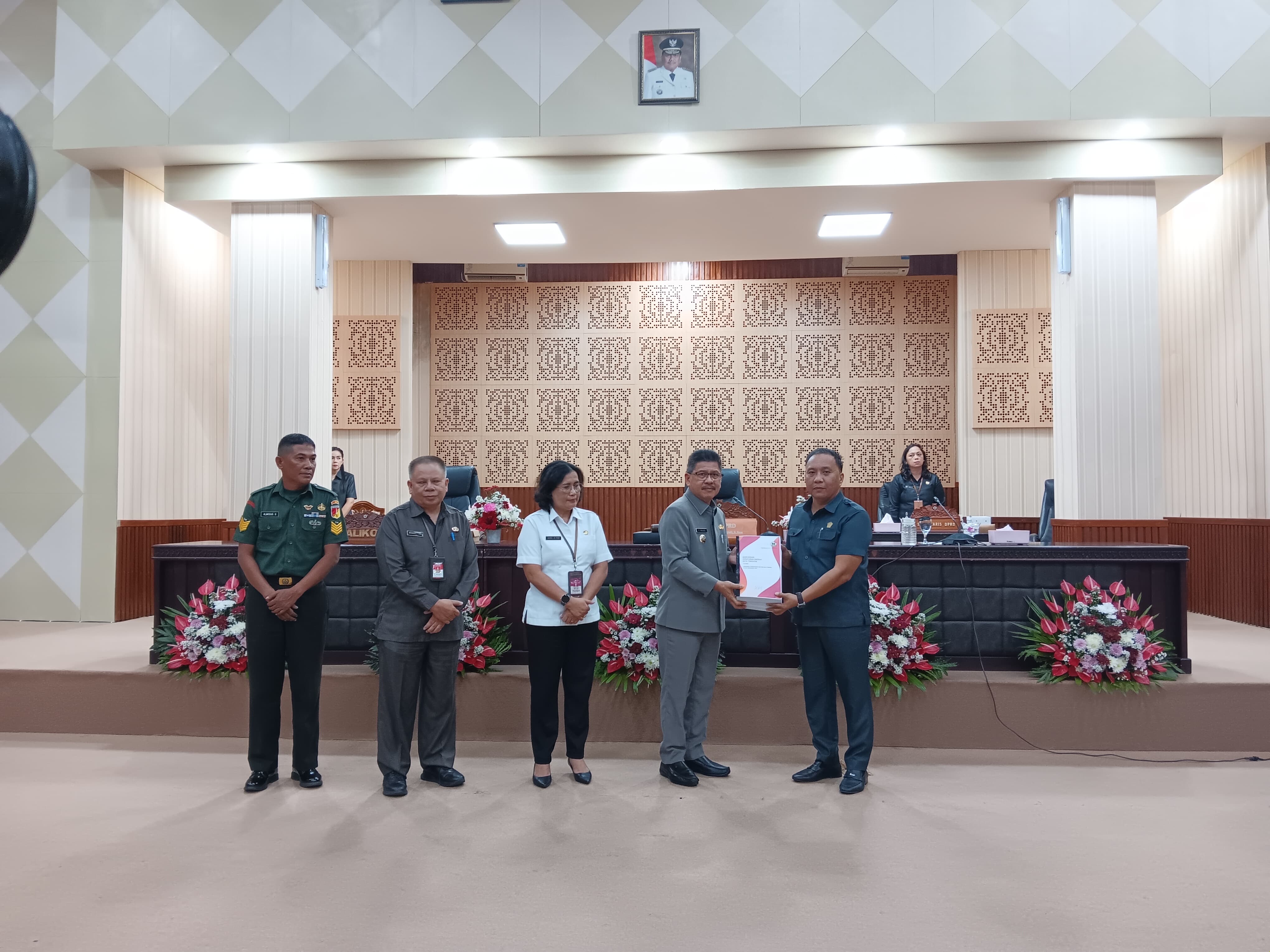 Ranperda APBD Tomohon 2025 Diserahkan ke DPRD